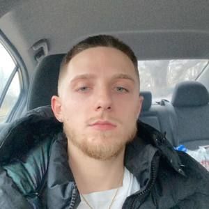 Meet your Posher, Kyle